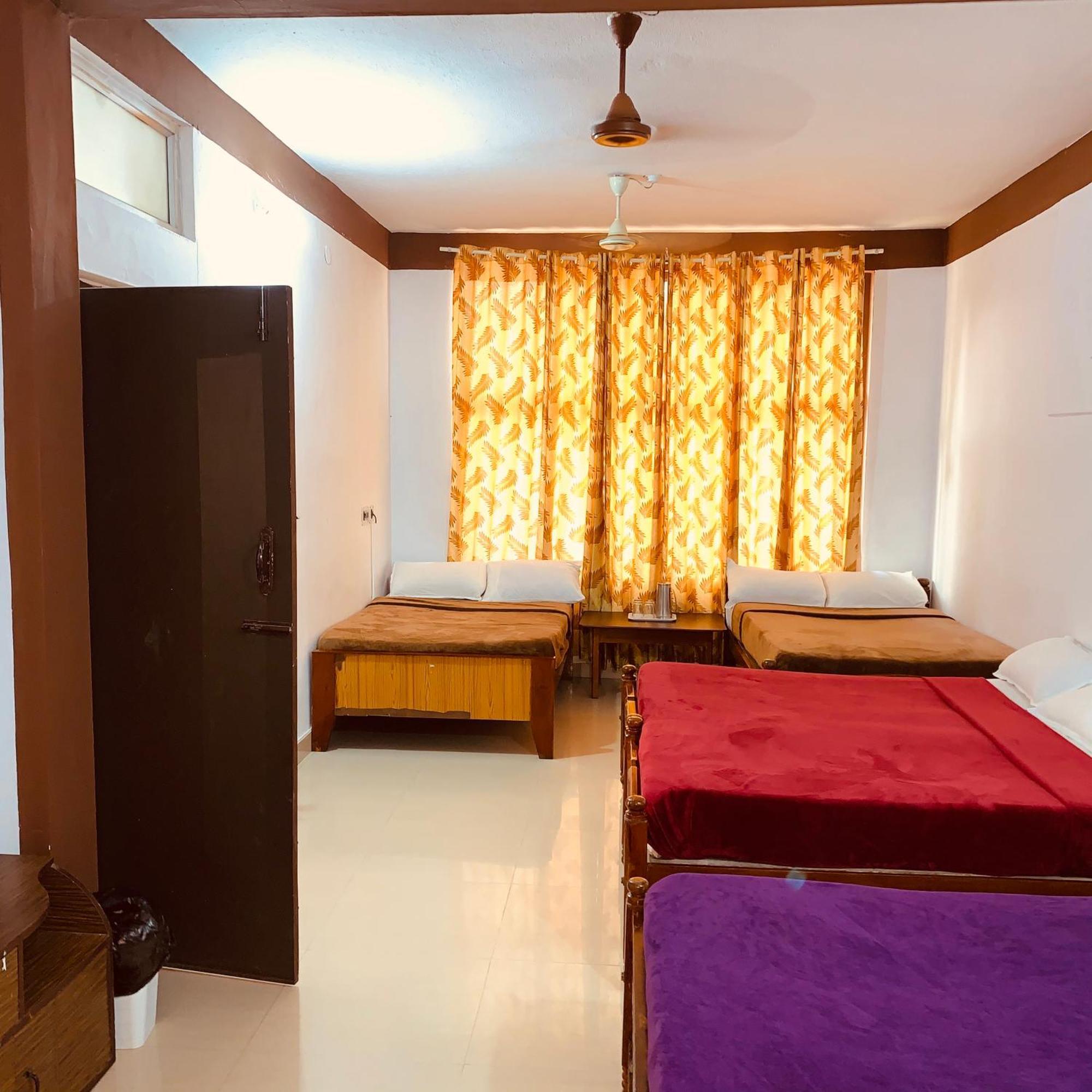 Hotel Caveri Inn Madikeri Εξωτερικό φωτογραφία