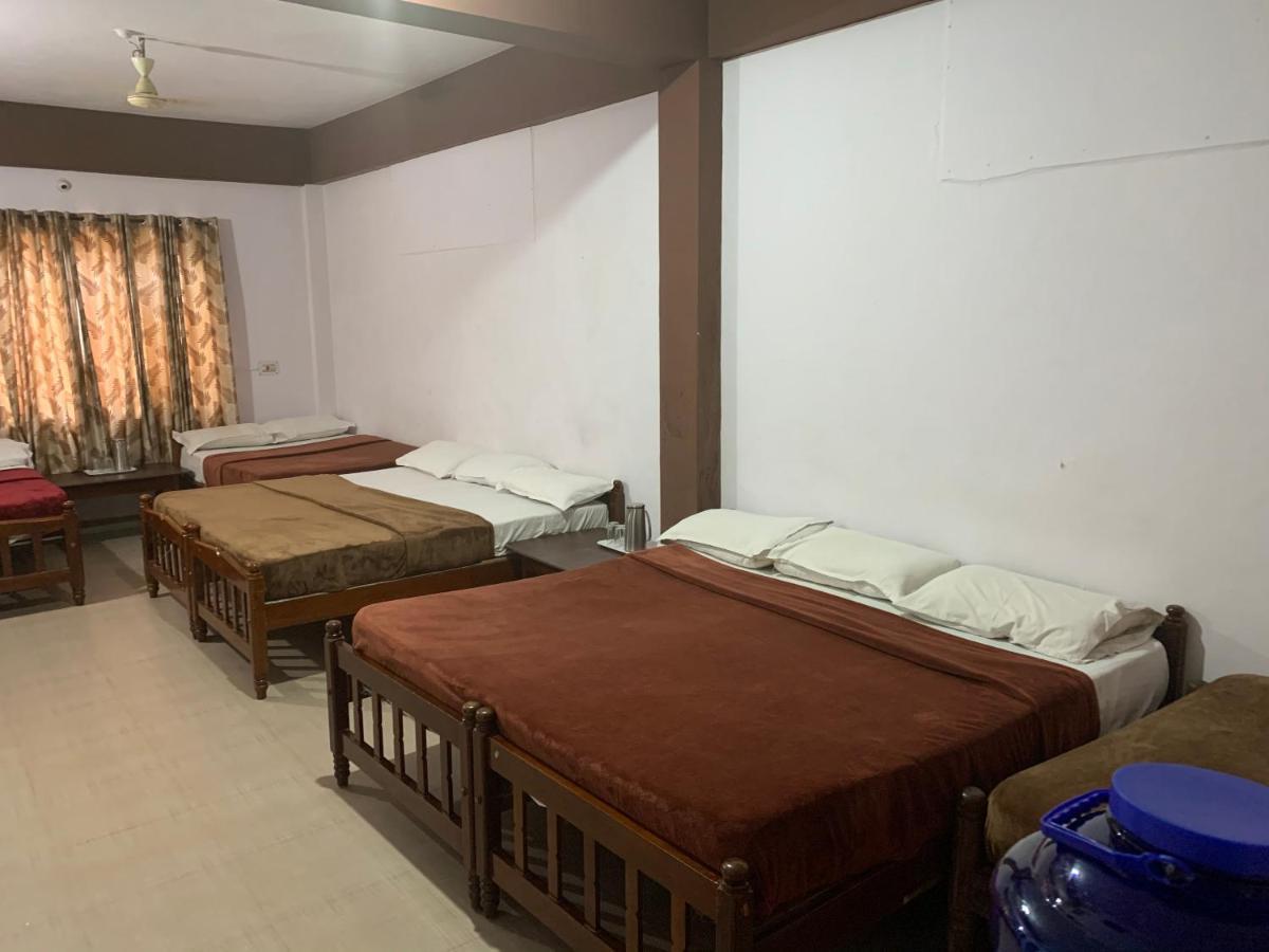 Hotel Caveri Inn Madikeri Εξωτερικό φωτογραφία