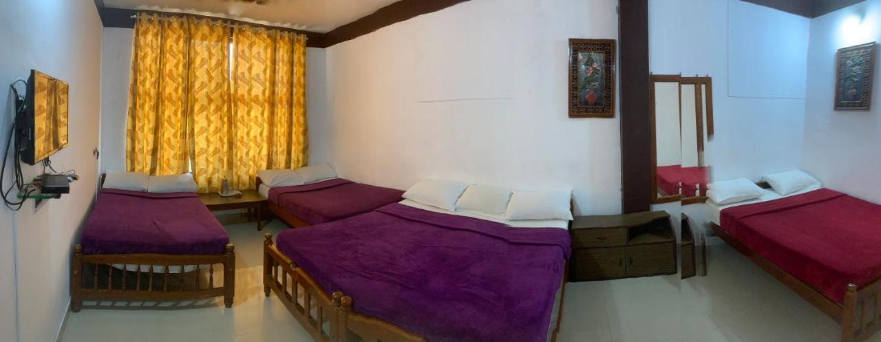 Hotel Caveri Inn Madikeri Εξωτερικό φωτογραφία