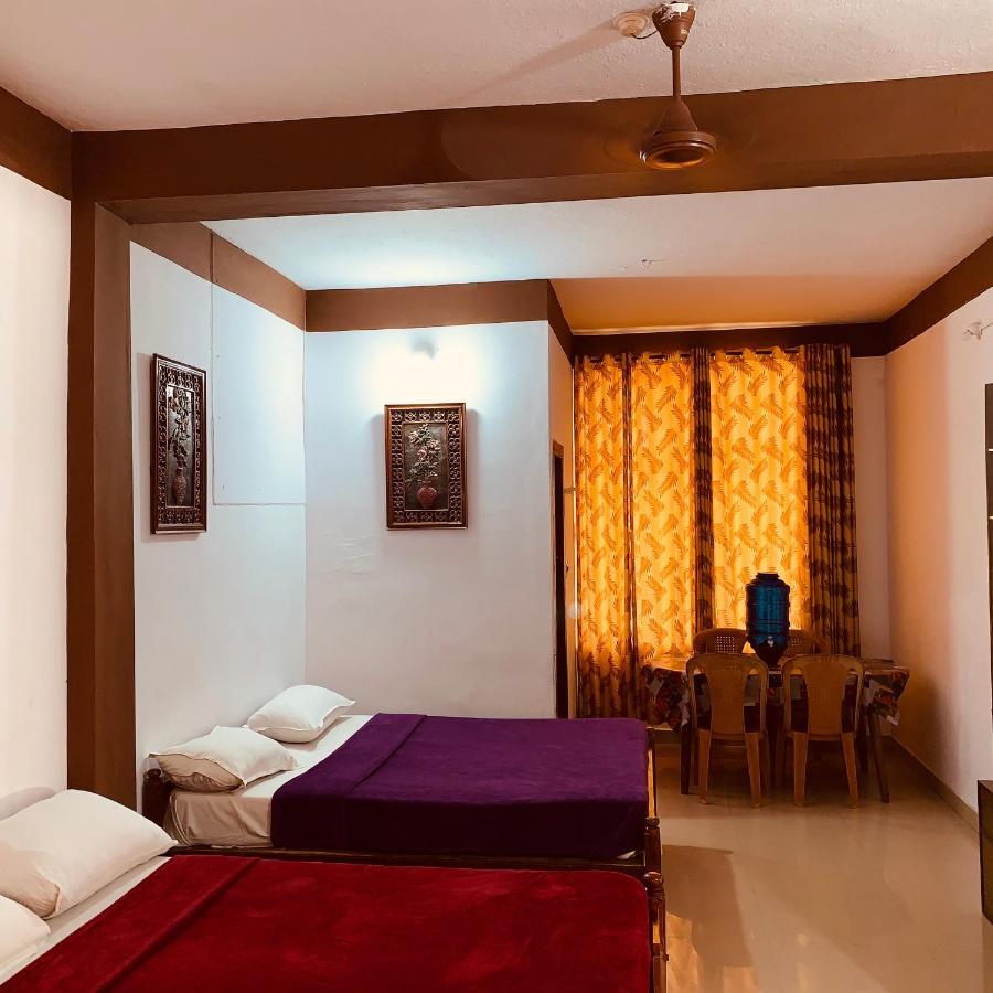 Hotel Caveri Inn Madikeri Εξωτερικό φωτογραφία