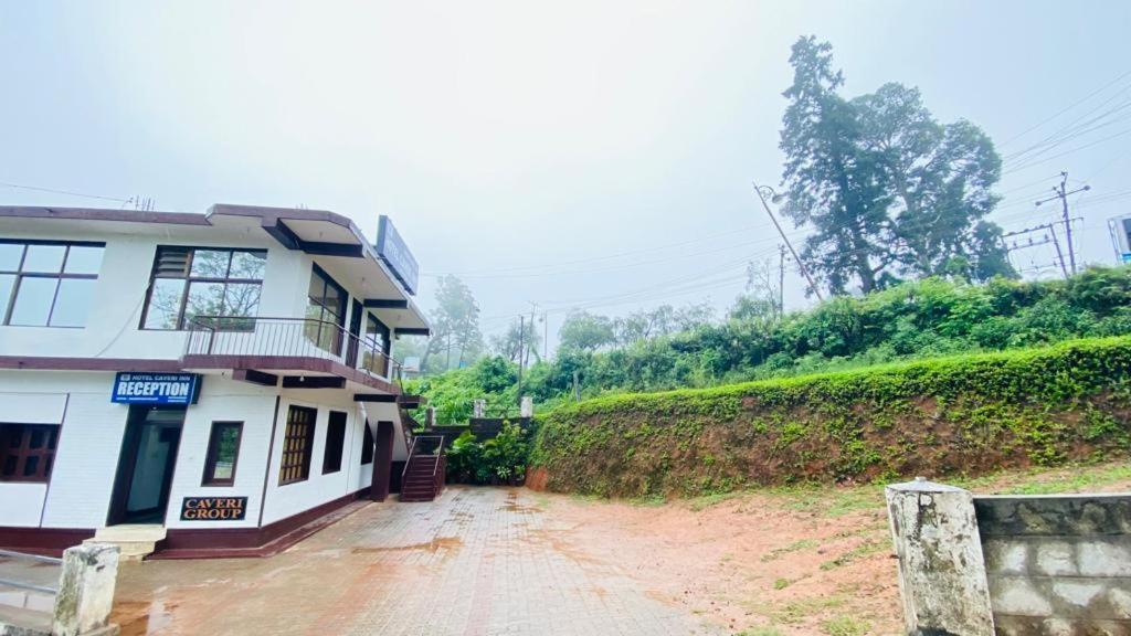 Hotel Caveri Inn Madikeri Εξωτερικό φωτογραφία