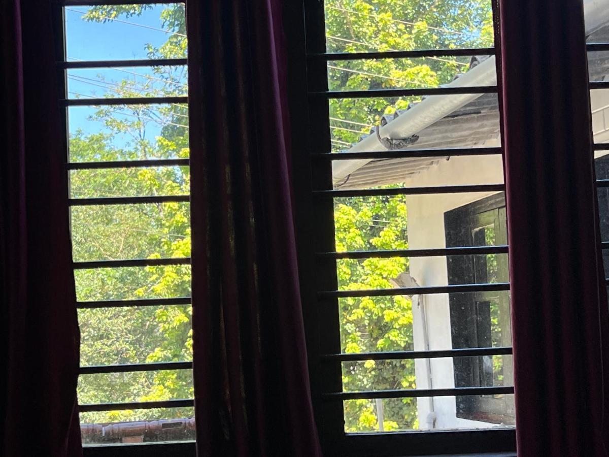 Hotel Caveri Inn Madikeri Εξωτερικό φωτογραφία