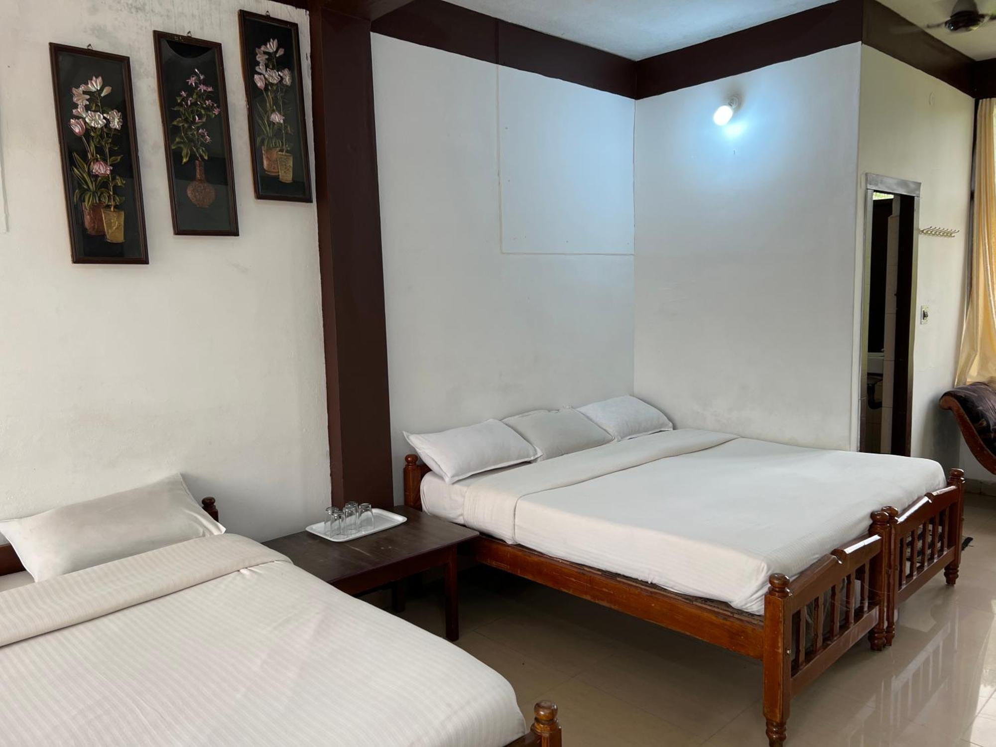 Hotel Caveri Inn Madikeri Εξωτερικό φωτογραφία