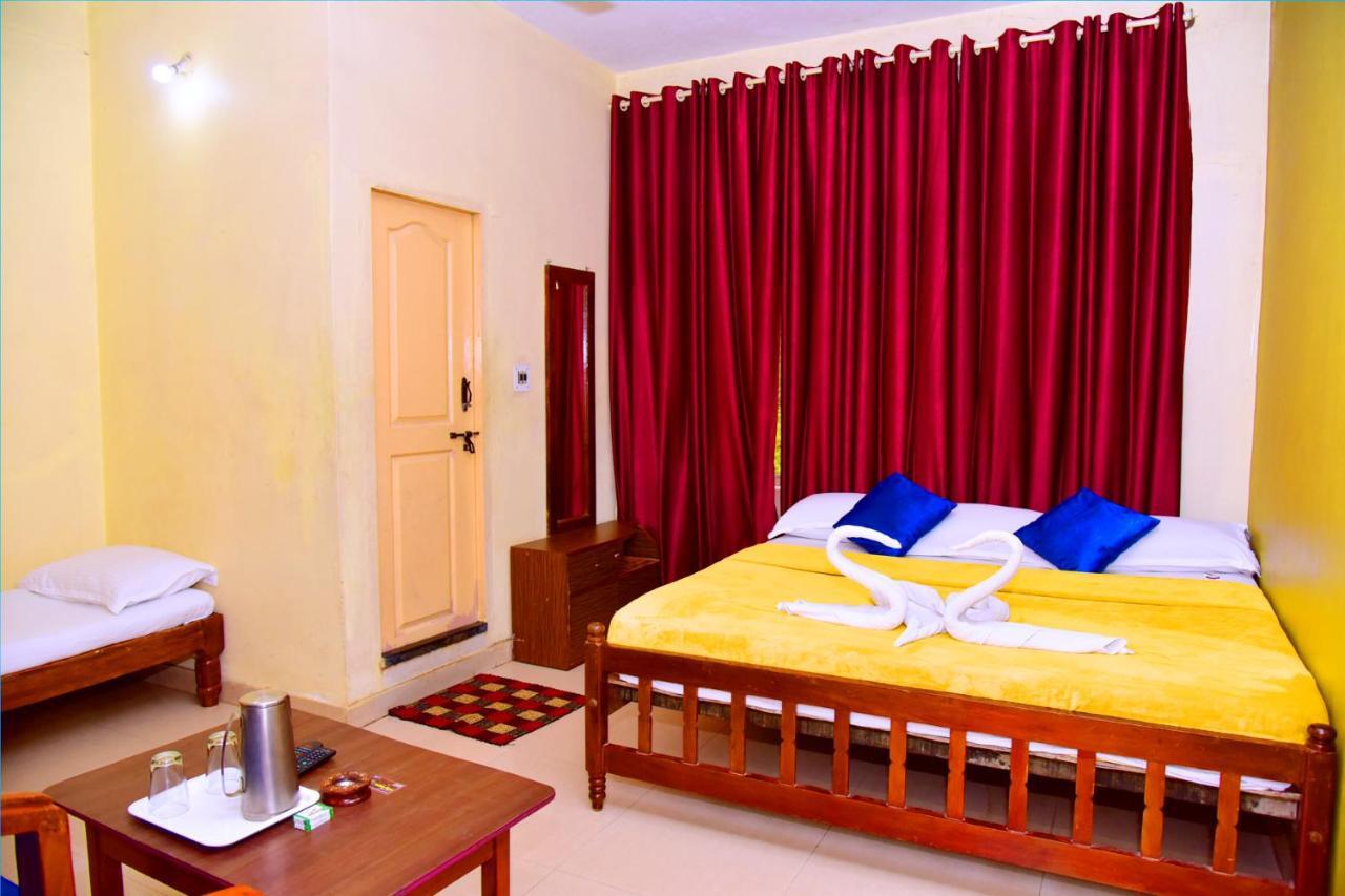Hotel Caveri Inn Madikeri Εξωτερικό φωτογραφία